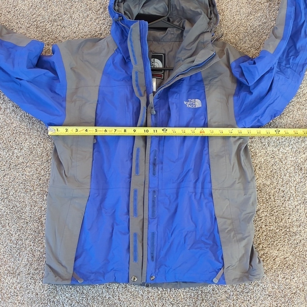 The North Face Gore-Tex Summit Series Winter Jacket, Blue and Gray, Medium women - Picture 11 of 11